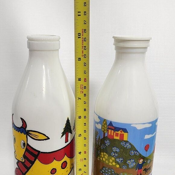 2 Vintage Egizia Glass Milk Bottle Dairy Vibrant Painting - Picture 3 of 9